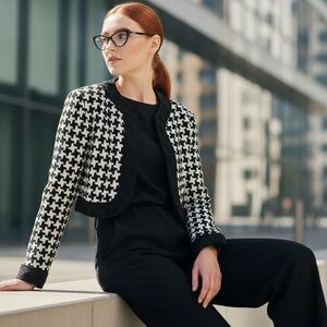 Chic Black and White Houndstooth Blazer